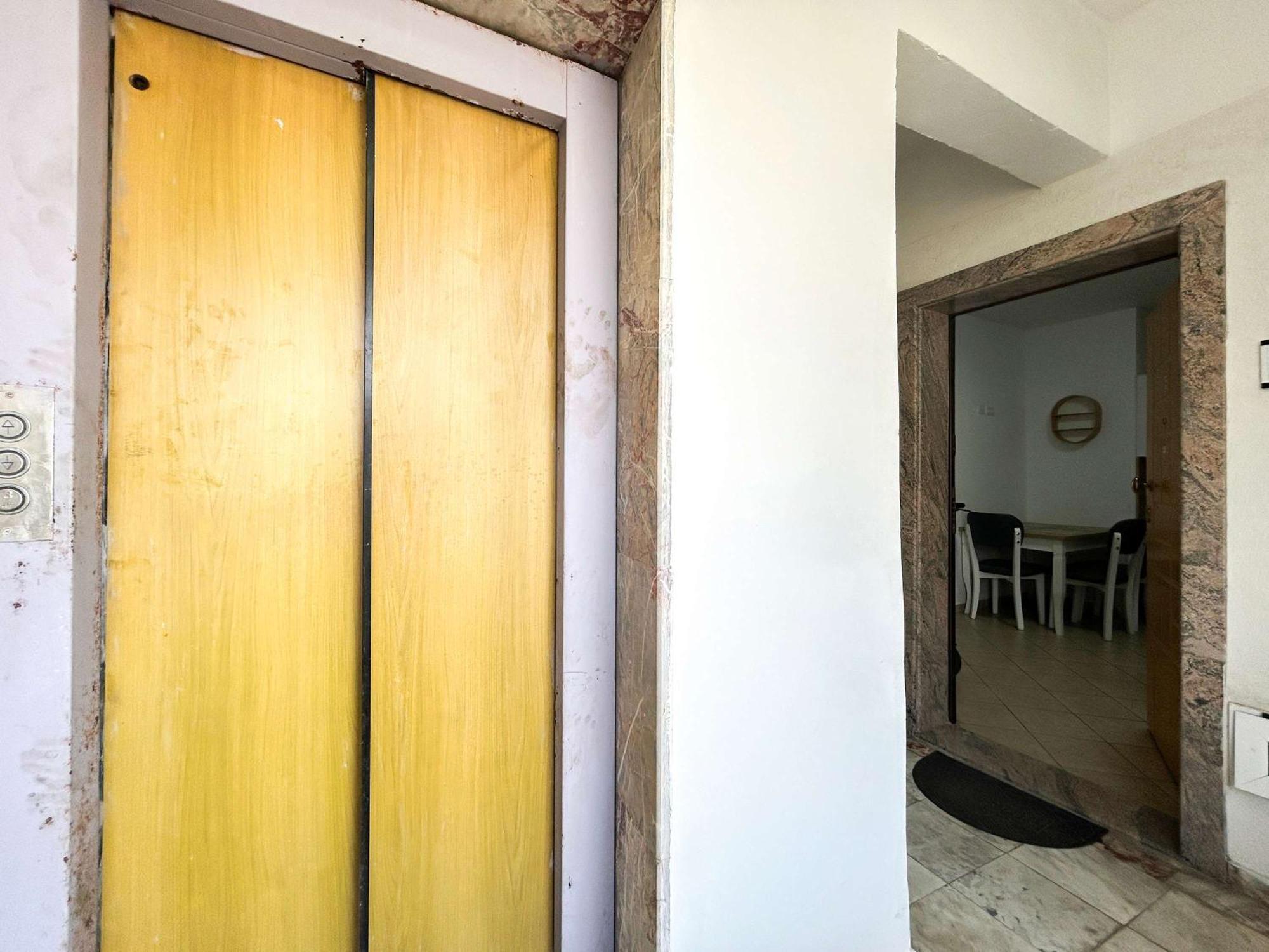 Royal 520 Apartment Драч Екстериор снимка